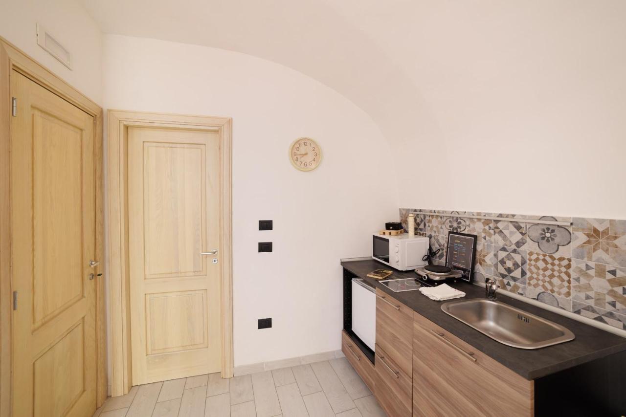 Legno Suite By Houseinנאפולי מראה חיצוני תמונה