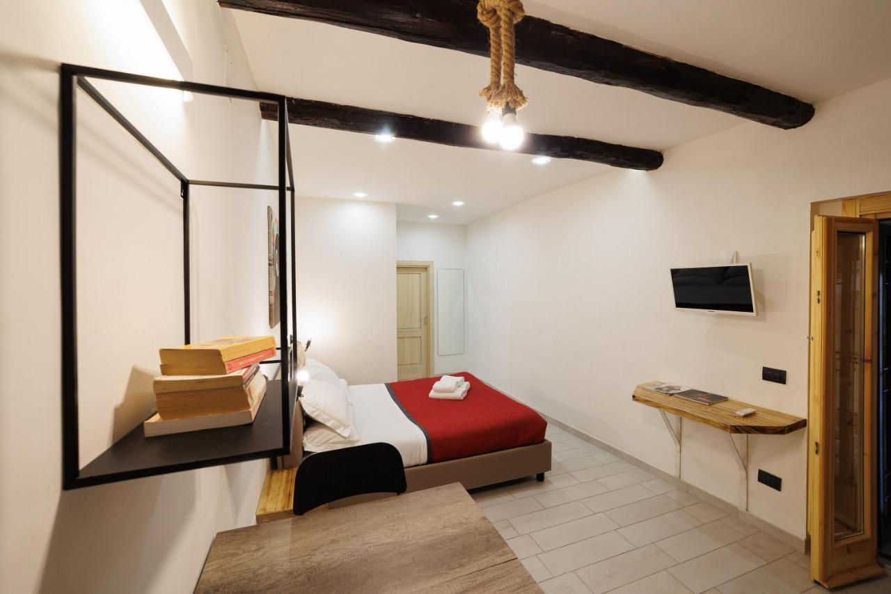 Legno Suite By Houseinנאפולי מראה חיצוני תמונה