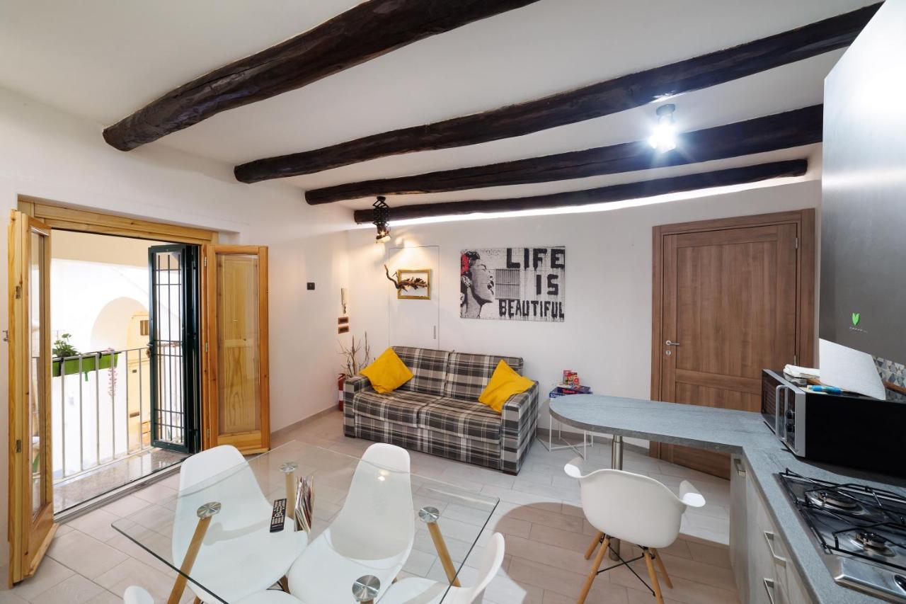 Legno Suite By Houseinנאפולי מראה חיצוני תמונה