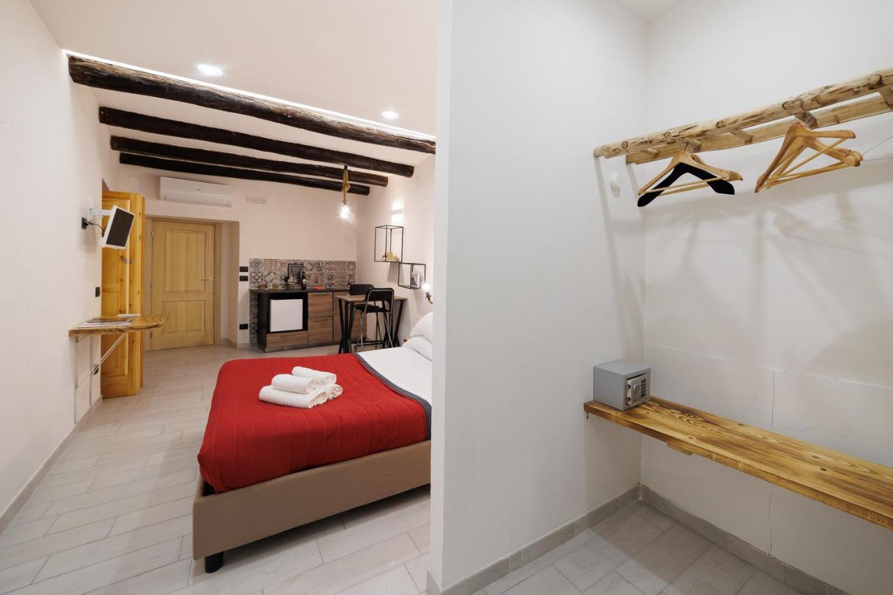 Legno Suite By Houseinנאפולי מראה חיצוני תמונה