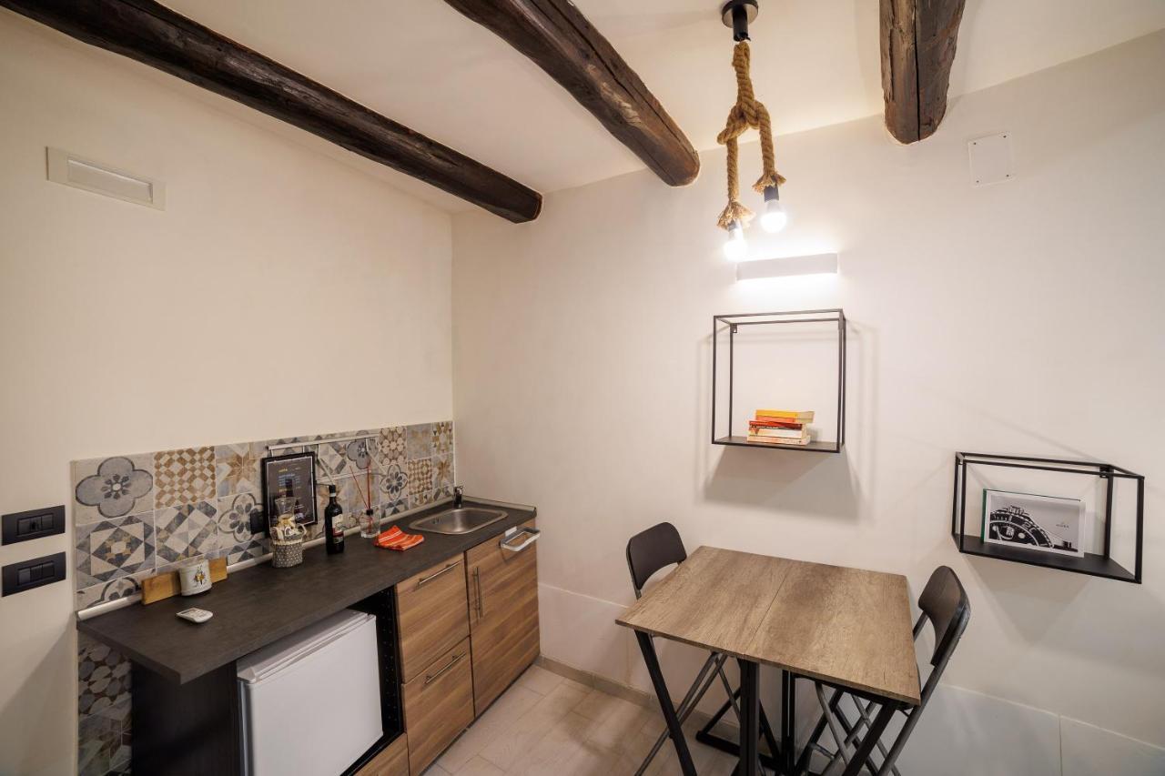 Legno Suite By Houseinנאפולי מראה חיצוני תמונה