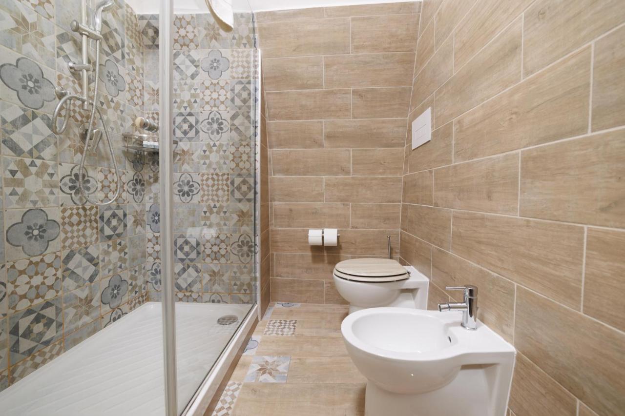 Legno Suite By Houseinנאפולי מראה חיצוני תמונה